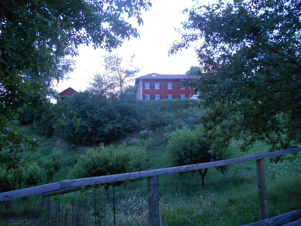 B&B Cascina Rossa Asti Dış mekan fotoğraf
